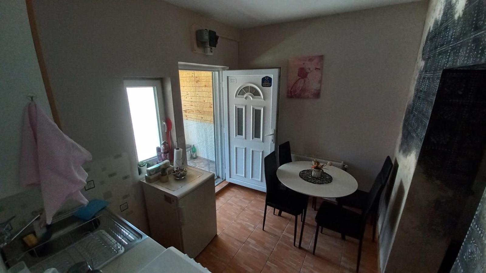 Apartman Ivona Ovcar Banja Ngoại thất bức ảnh